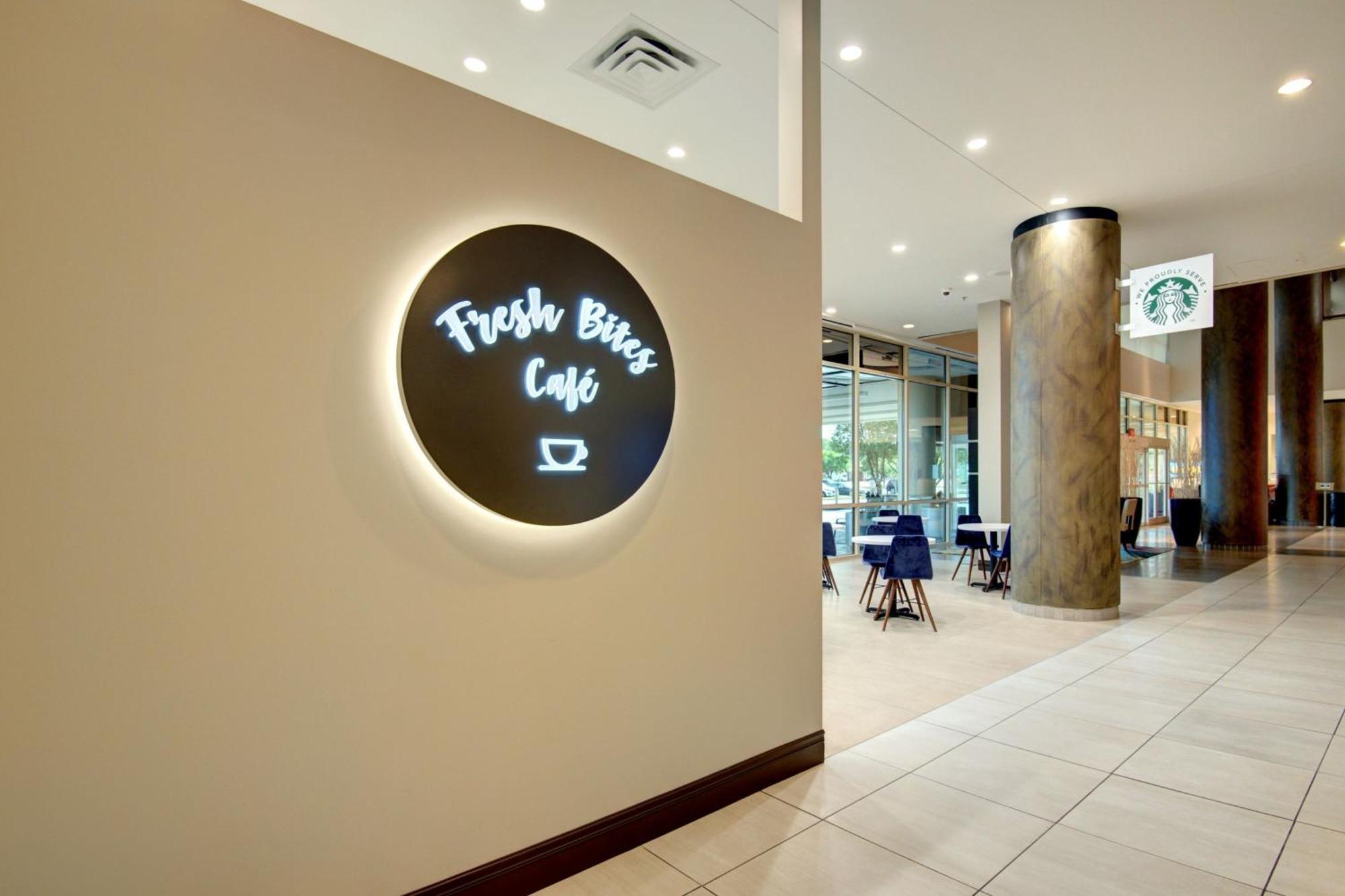 Tulsa Marriott Southern Hills Bagian luar foto