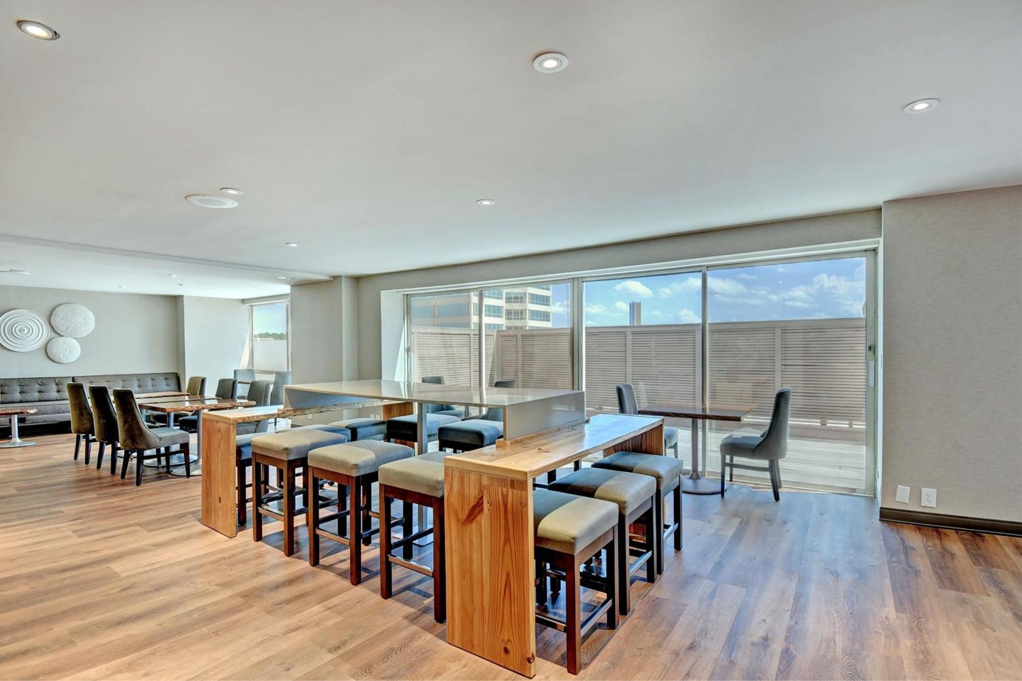 Tulsa Marriott Southern Hills Bagian luar foto