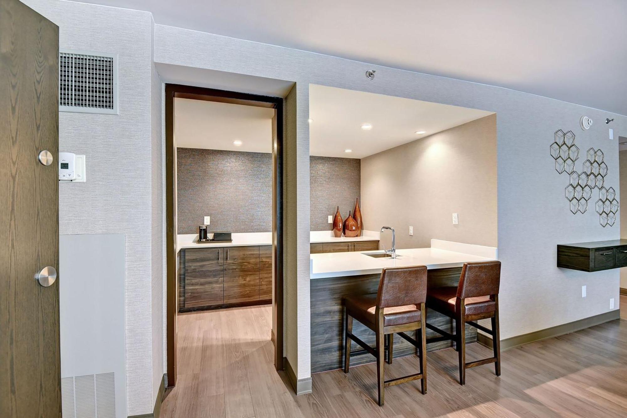 Tulsa Marriott Southern Hills Bagian luar foto