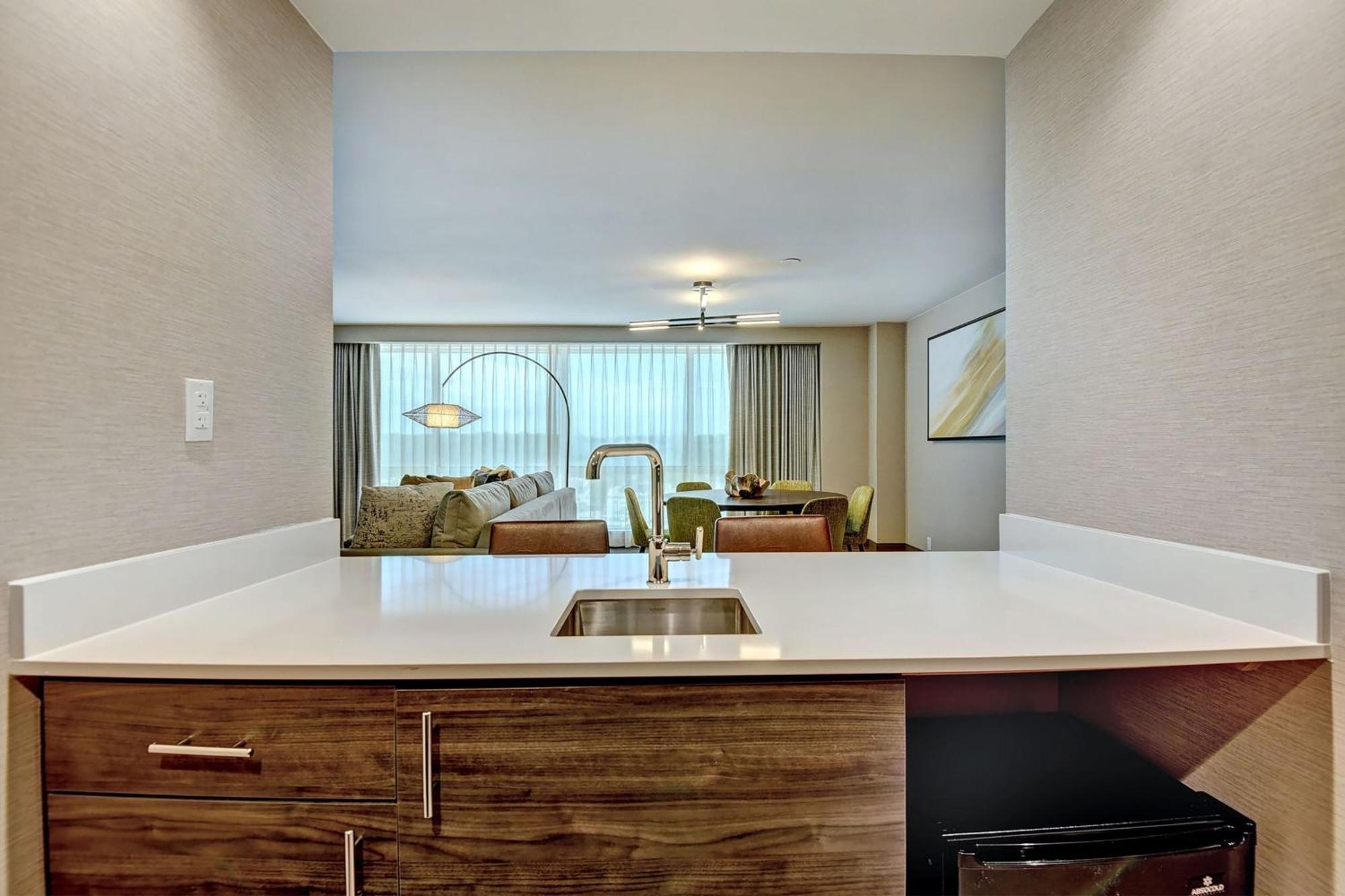 Tulsa Marriott Southern Hills Bagian luar foto