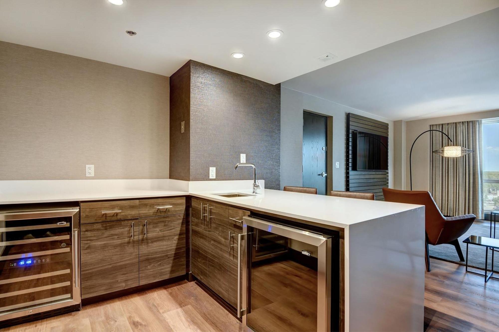 Tulsa Marriott Southern Hills Bagian luar foto