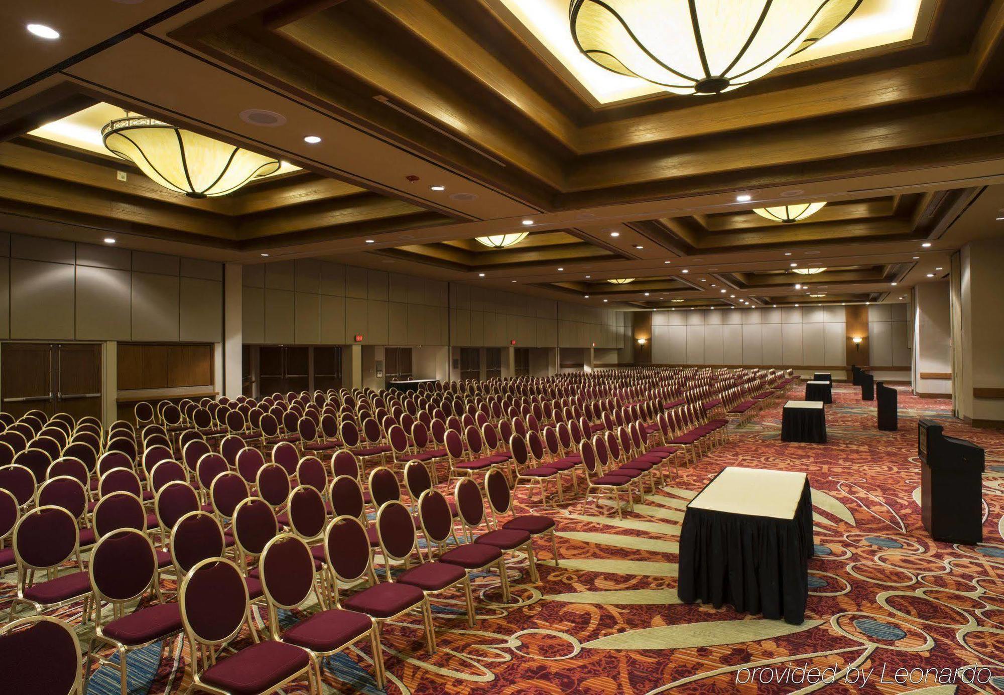 Tulsa Marriott Southern Hills Bagian luar foto